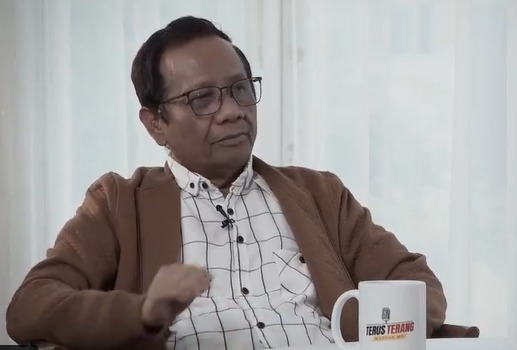 Mahfud MD Sentil Yandri Susanto Usai Sebar Undangan Pribadi dengan Kop Resmi. (Foto:X@AkbarFaizal)